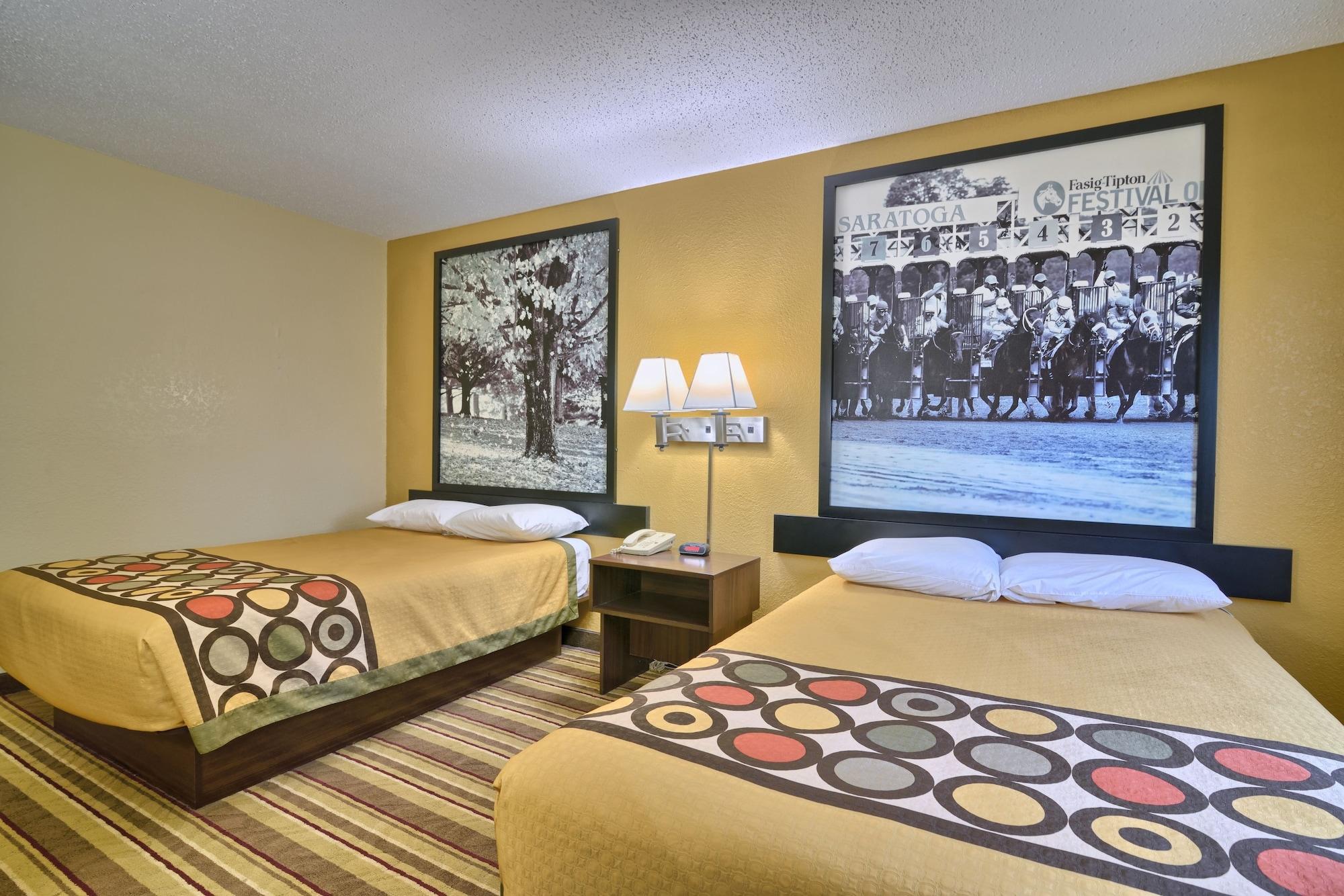 Super 8 By Wyndham Latham - Albany Airport Ξενοδοχείο Εξωτερικό φωτογραφία
